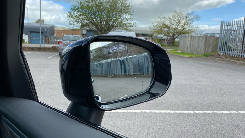 Volvo XC60 2.0 T6 [350] RC PHEV Plus Dark 5dr AWD Geartronic Estate